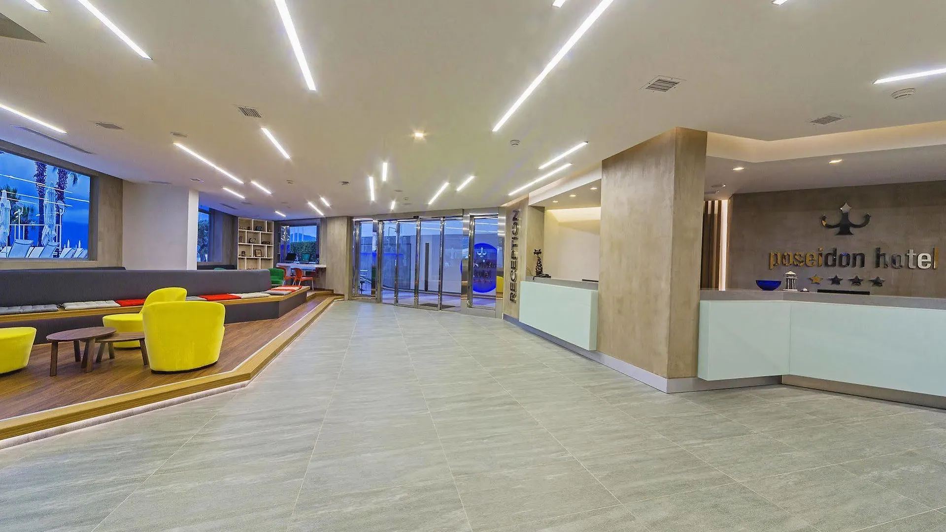 Poseidon Hotel - Adults Only マルマリス